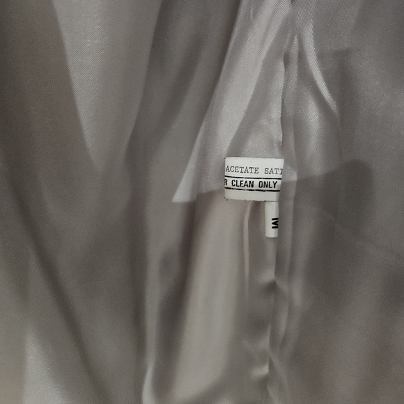 COPY - SAGA Fox M - Gorgeous! - Picture 10 of 17